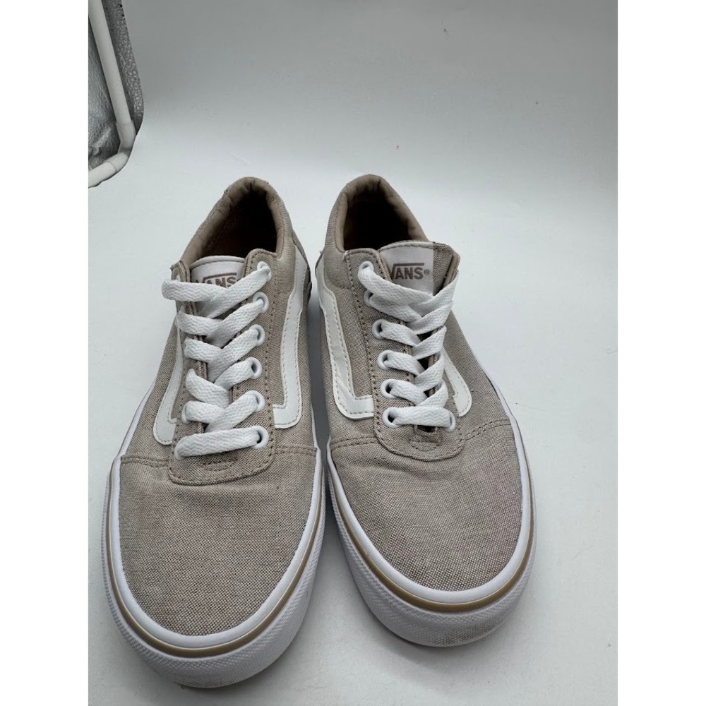 Vans Ward Low Top Tan Canvas Sneakers Womens 7.0 500714 Skate Shoes